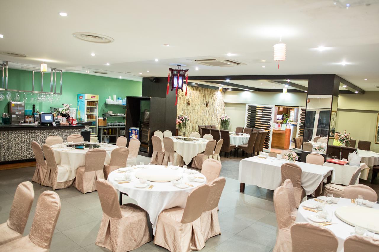 Aranda Country Club Hotel Singapore Exterior foto